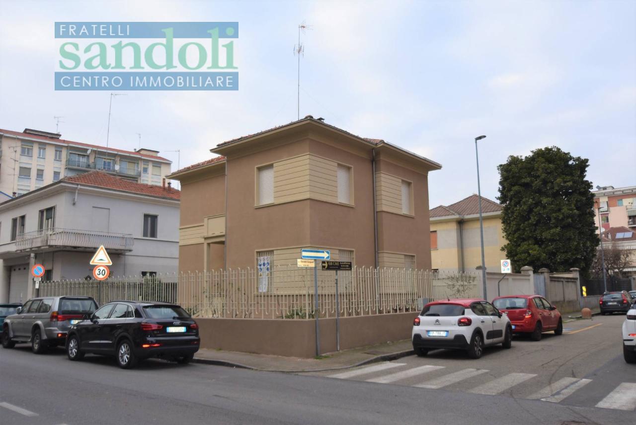 Casa indipendente in vendita a Vercelli
