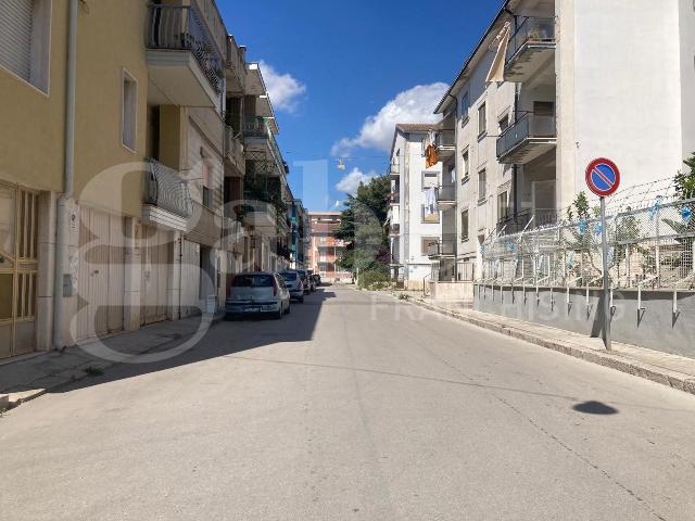 Garage or car box in Via Giulio Cesare, San Severo - Photo 1