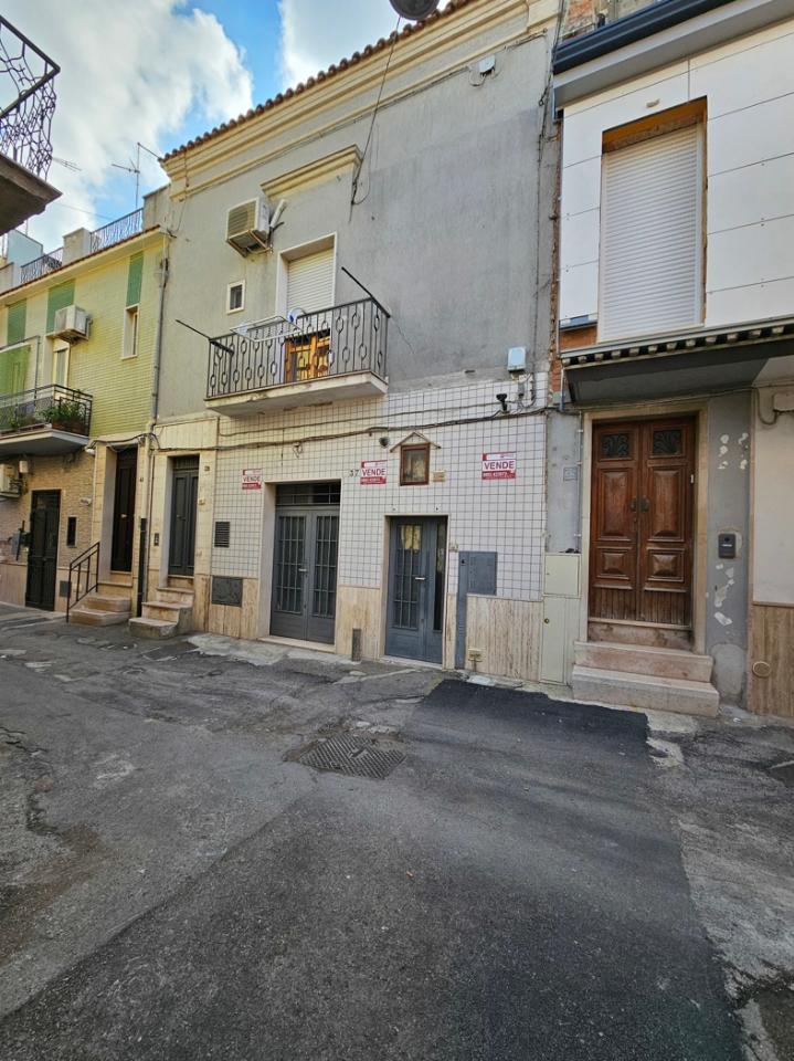 immagine annuncio 1 di 12