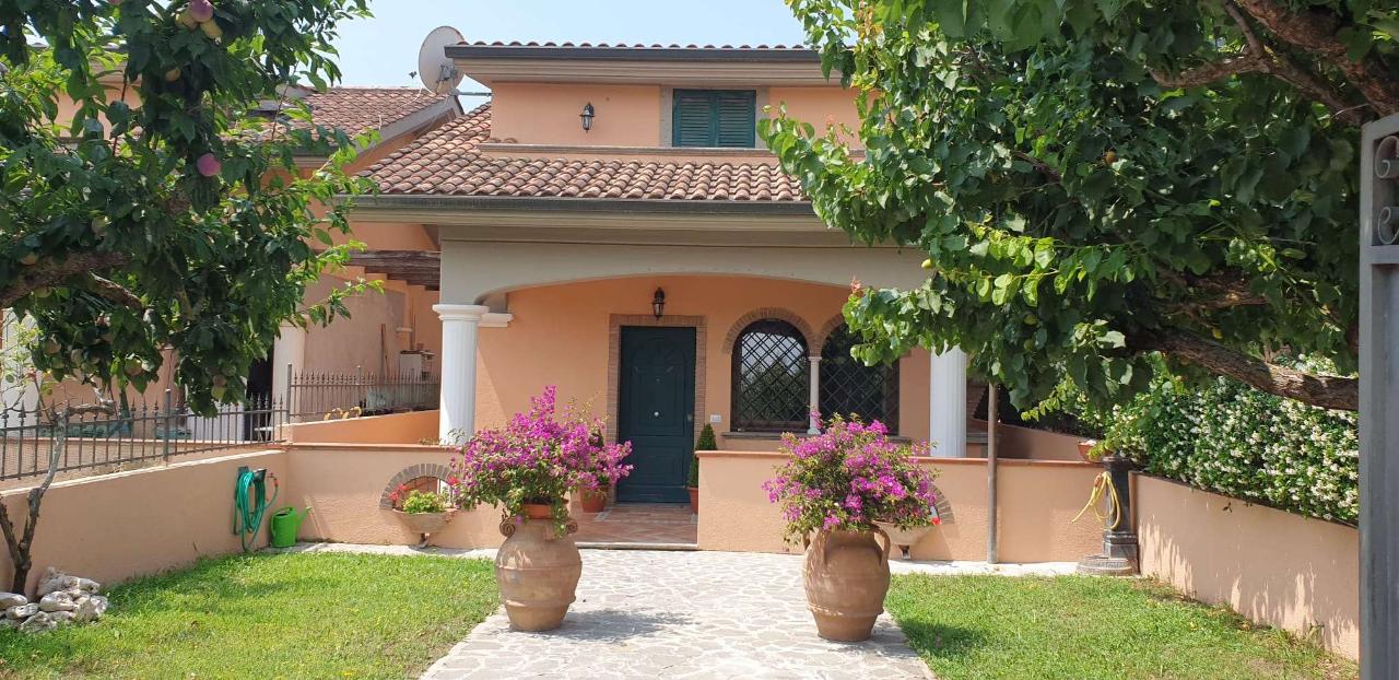Villa unifamiliare in vendita a Ardea