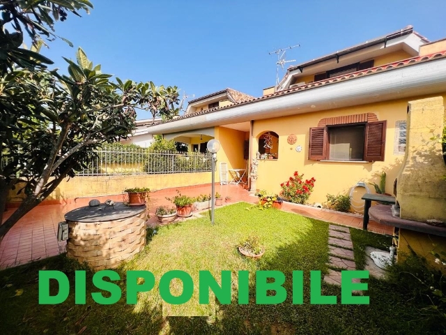 Villa a schiera in {3}, - Foto 1