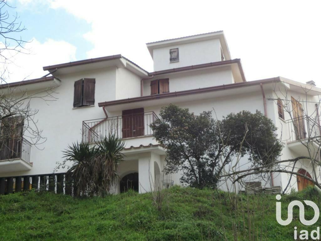 Villa in vendita a Vicovaro