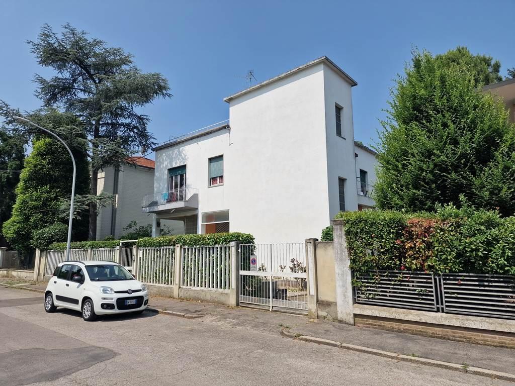 appartamento in vendita a Forlì in zona Musicisti / Grandi Italiani