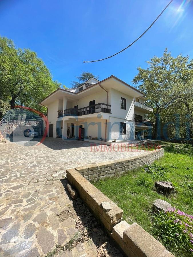 Villa in vendita a Mentana