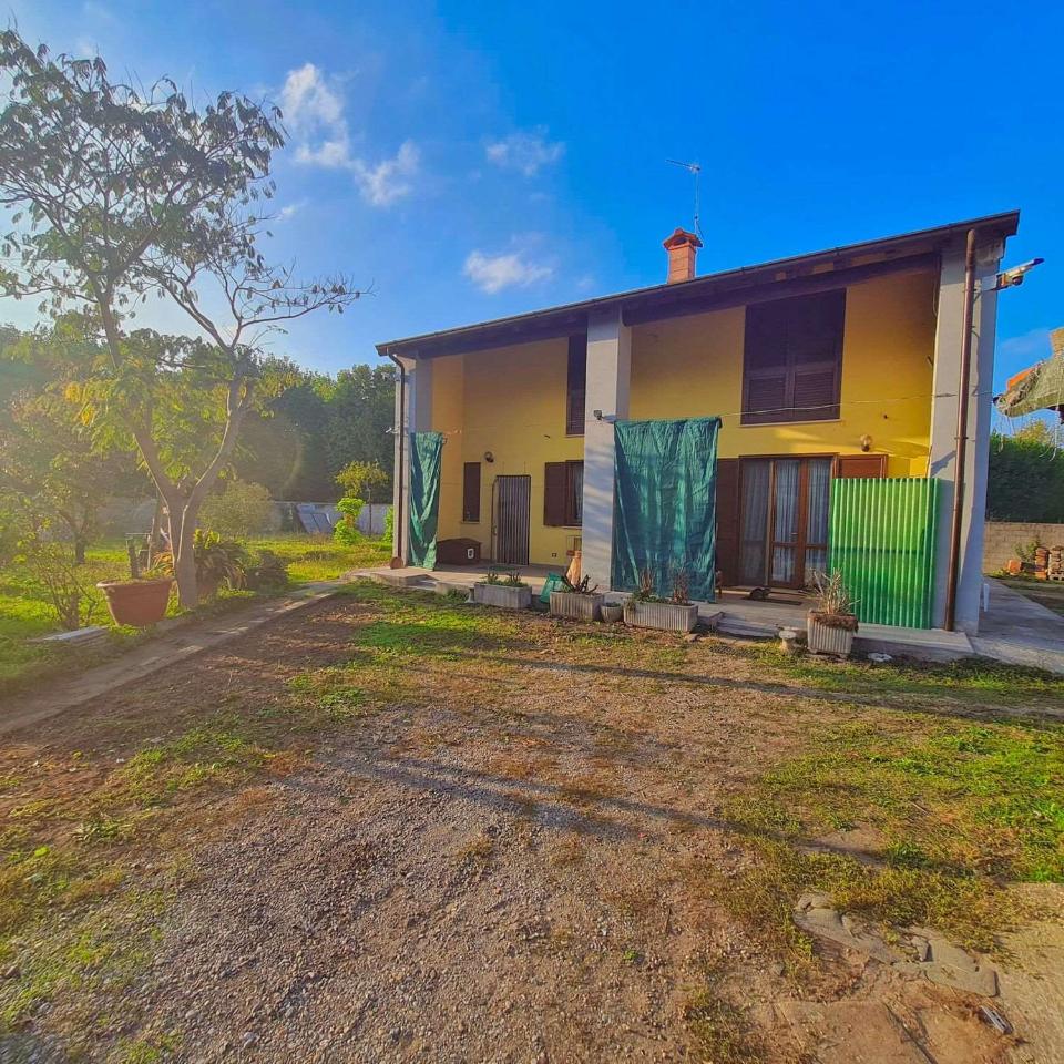 Villa unifamiliare in vendita a Casale Cremasco Vidolasco