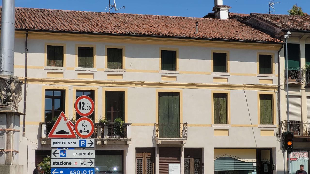 Negozio in , Castelfranco Veneto, {3} - Foto 2