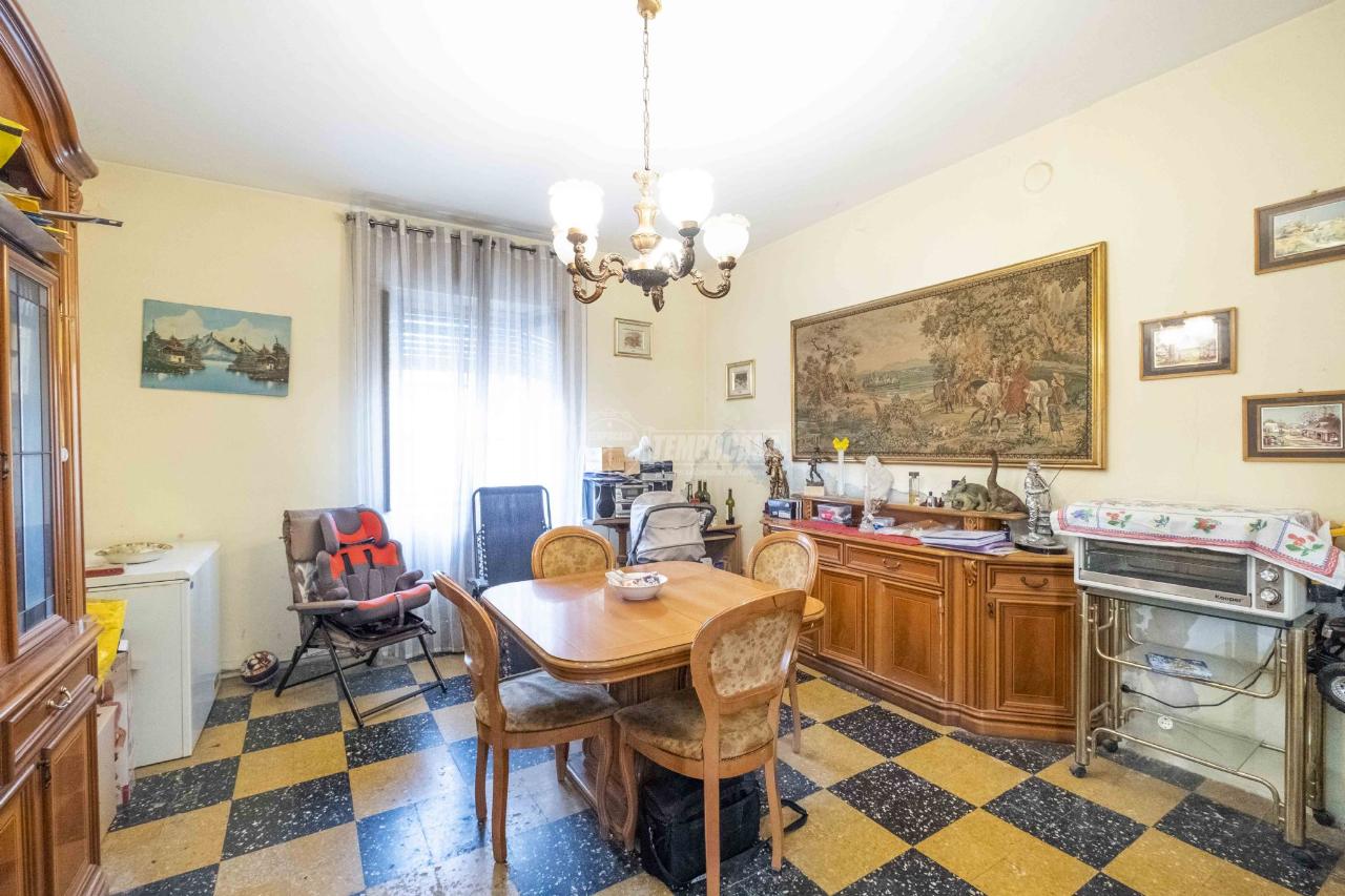 Casa indipendente in vendita a Cerano