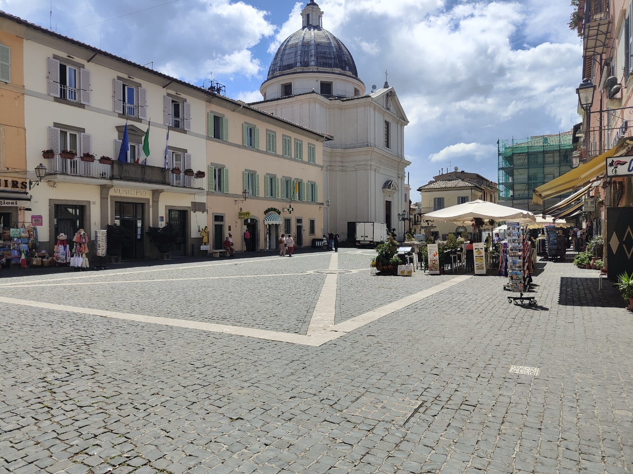 Appartamento in vendita a Castel Gandolfo