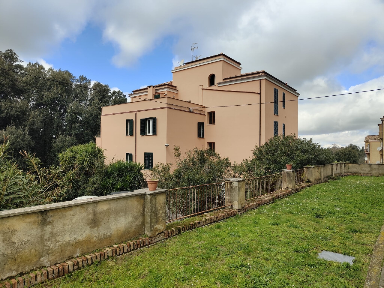Appartamento in vendita a Castel Gandolfo
