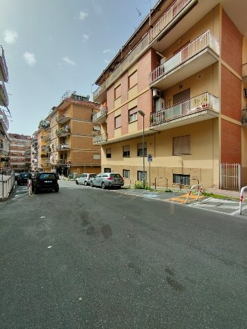 3-room flat in Via IV Novembre, Ariccia - Photo 1