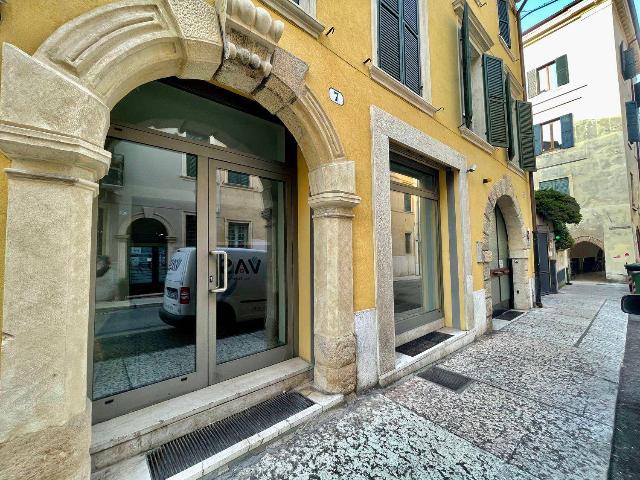 Shared office in Via Scrimiari, 7, Verona - Photo 1