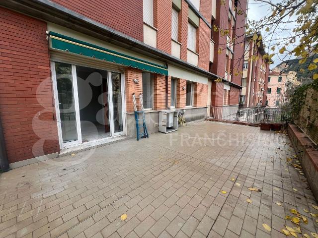 2-room flat in {3}, Piazza Milano 2 - Photo 1