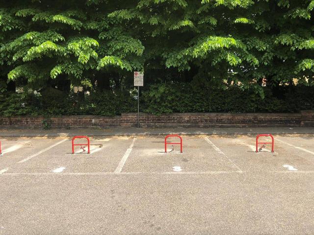 Autoparkplatz in Via San Donato, Bologna - Foto 1