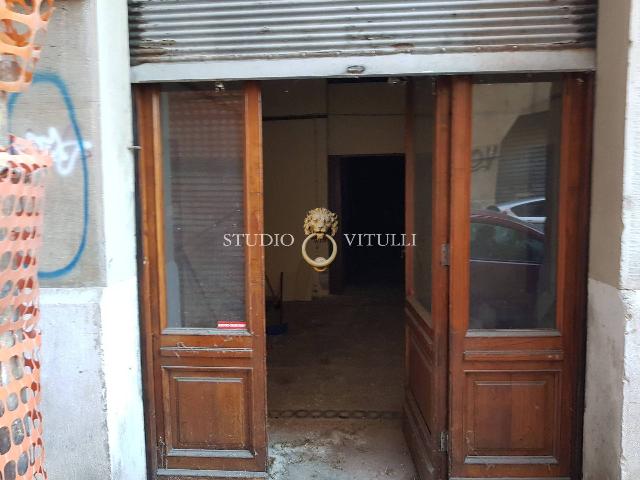 Shop in {3}, Via Vincenzo De Romita 15/17 - Photo 1