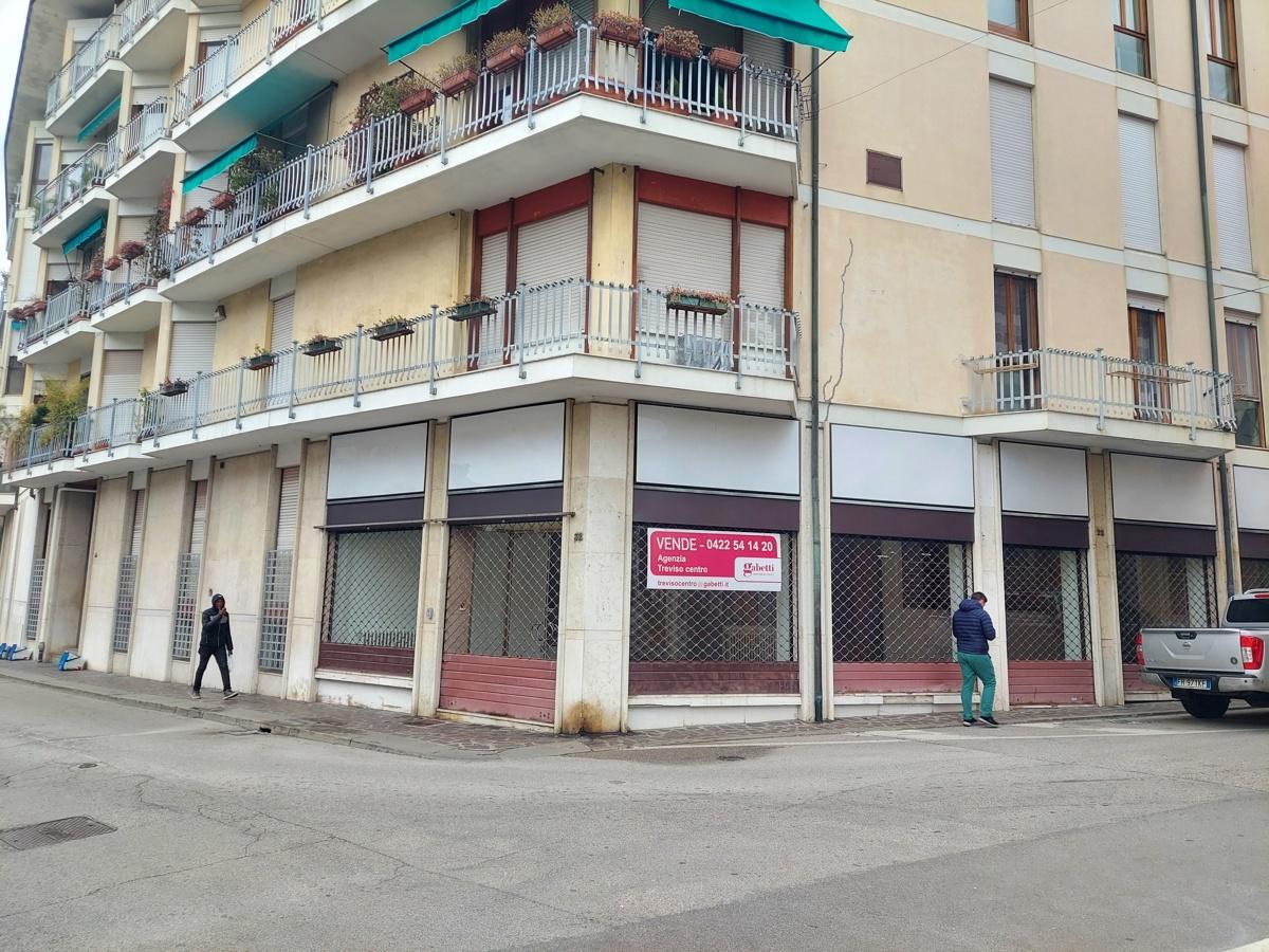Negozio in Riviera Santa Margherita 37, Treviso - Foto 1