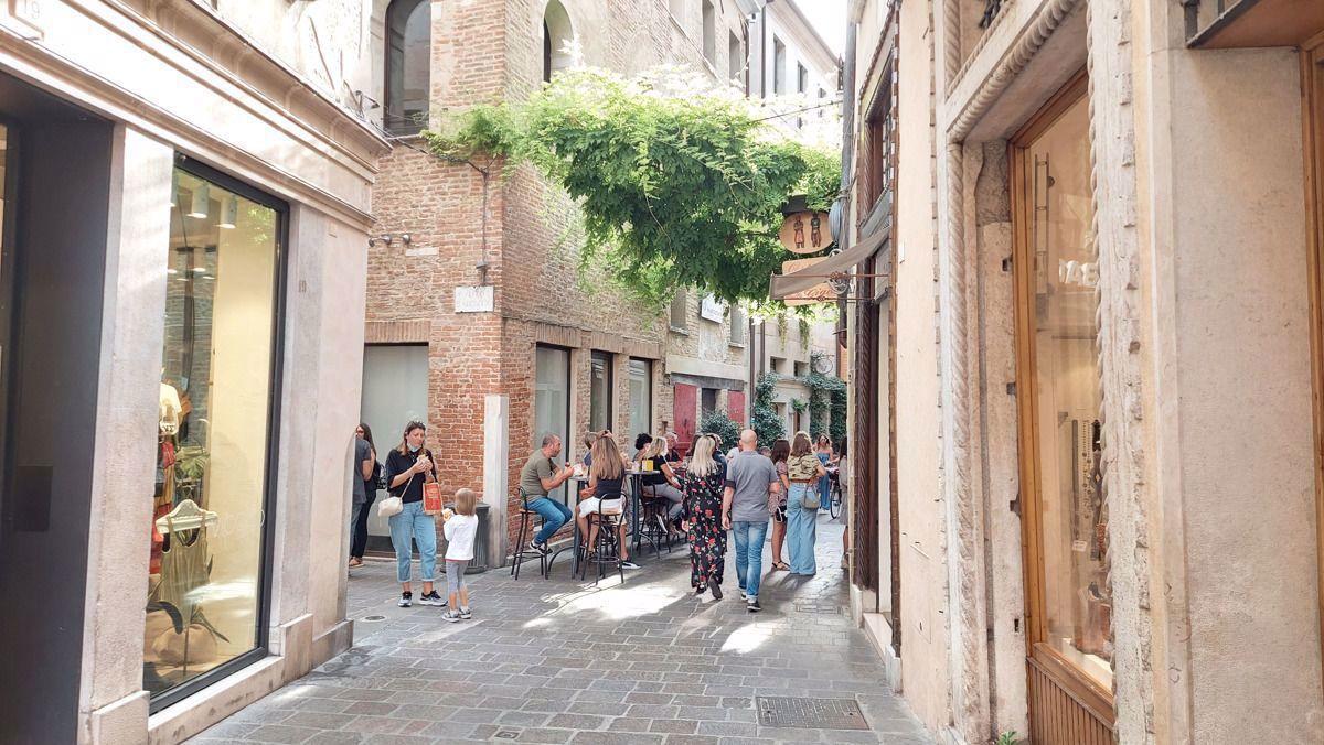 Negozio in Barberia 17, Treviso - Foto 1