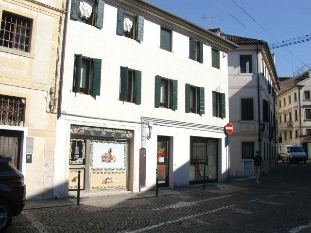 Negozio in Via Municipio 22, Treviso - Foto 1
