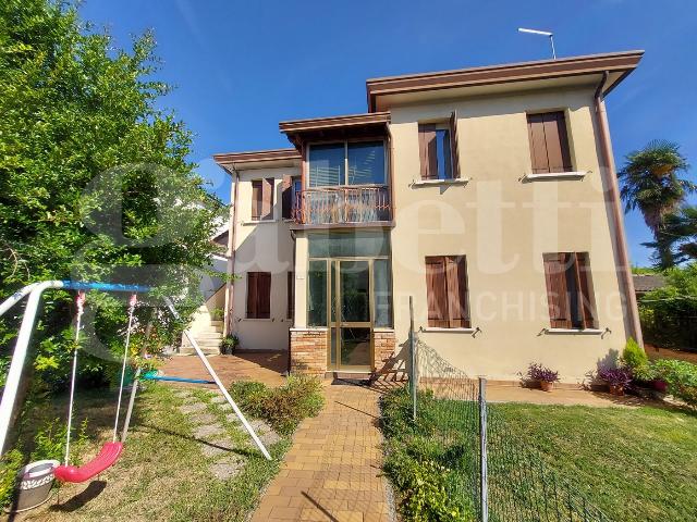 Detached house in {3}, Via Zermanese - Photo 1