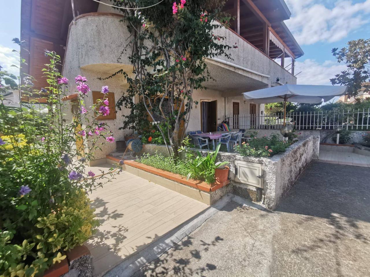 Villa in vendita a San Nicola Arcella