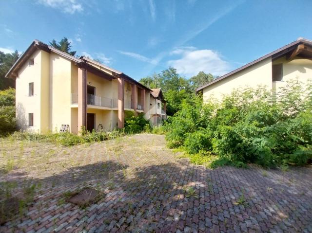 Mansion in Viale Belvedere, Avigliana - Photo 1