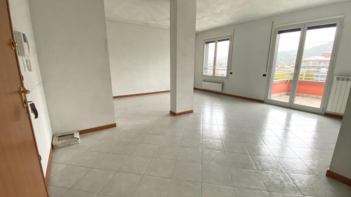 Appartamento in vendita a Villa D'Adda