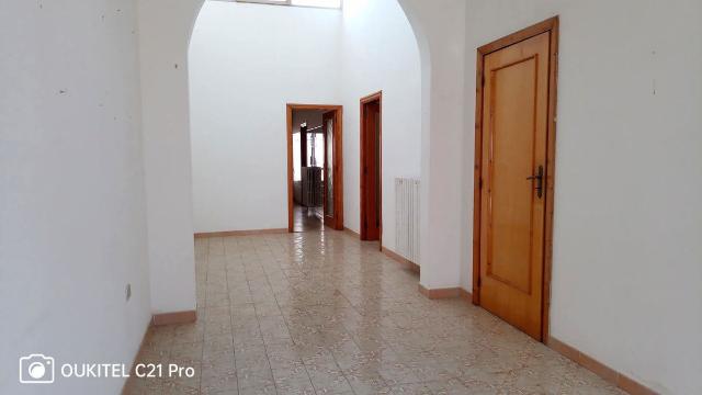 Detached house in Via Enrico Toti 18, Manduria - Photo 1