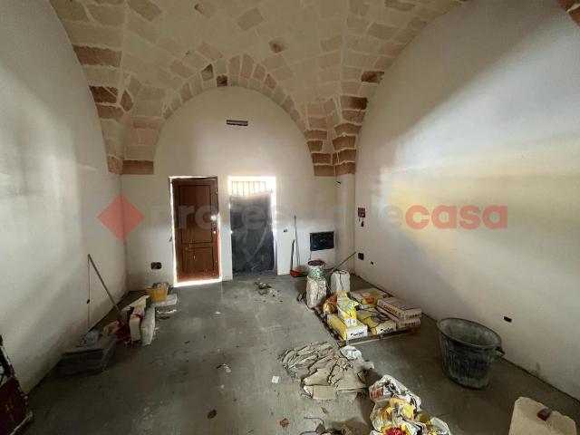 Casa indipendente in Via per Uggiano 48/a, Manduria - Foto 1