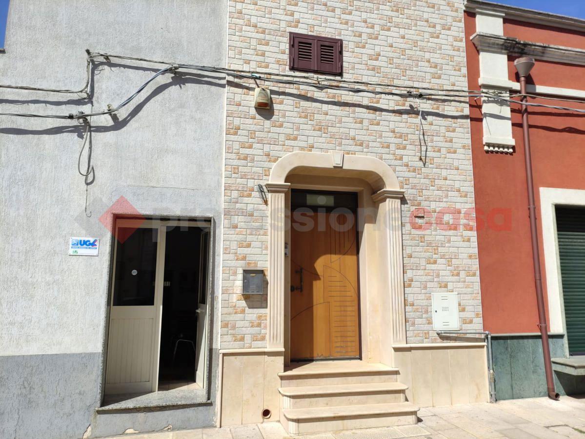 Casa indipendente in vendita a Torricella