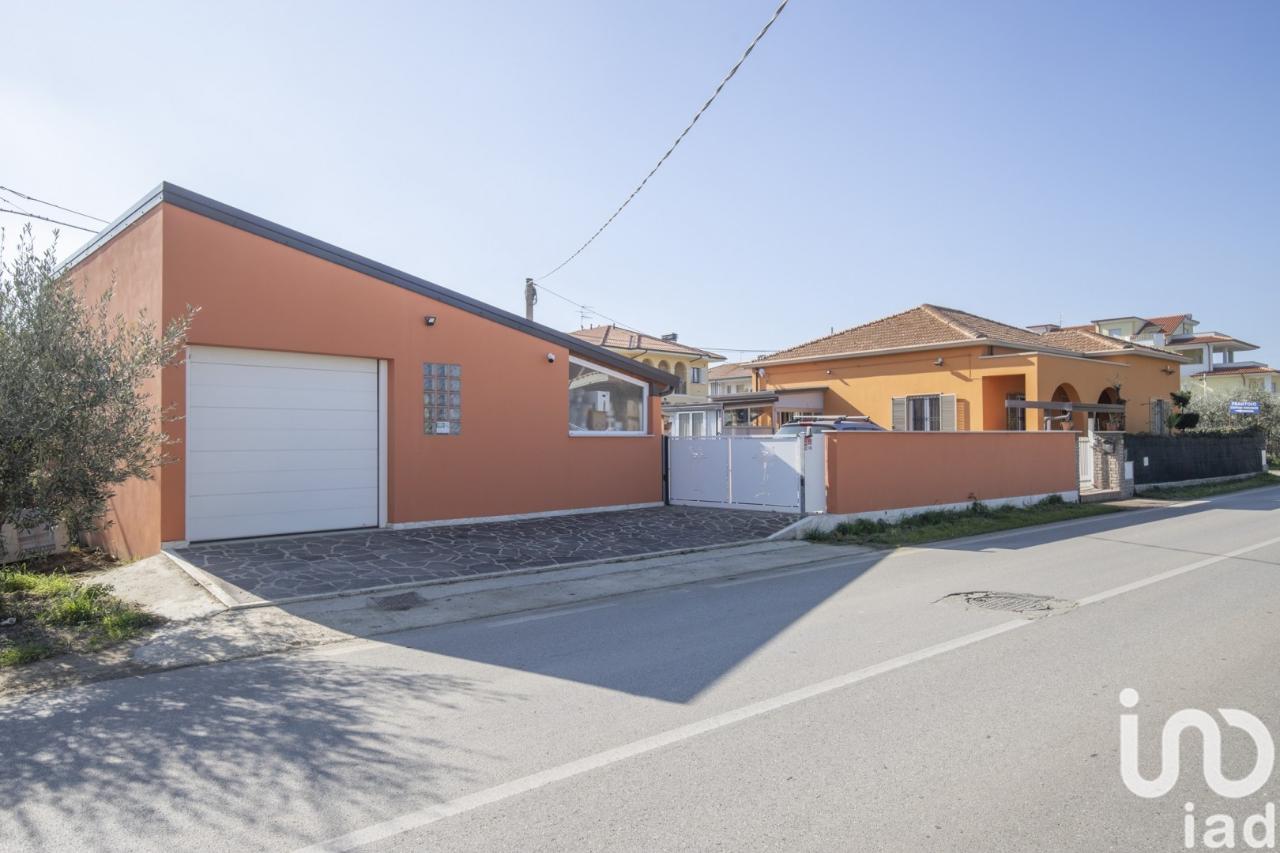 Villa in vendita a Alba Adriatica