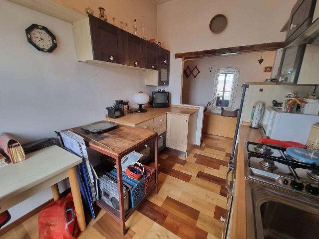 2-room flat in Via De Amicis, Garbagnate Milanese - Photo 1