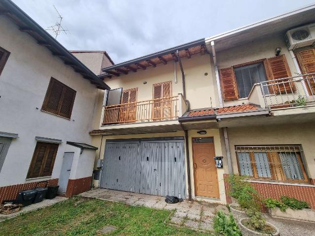 2-room flat in Via Abate Pelizzoni, Solaro - Photo 1