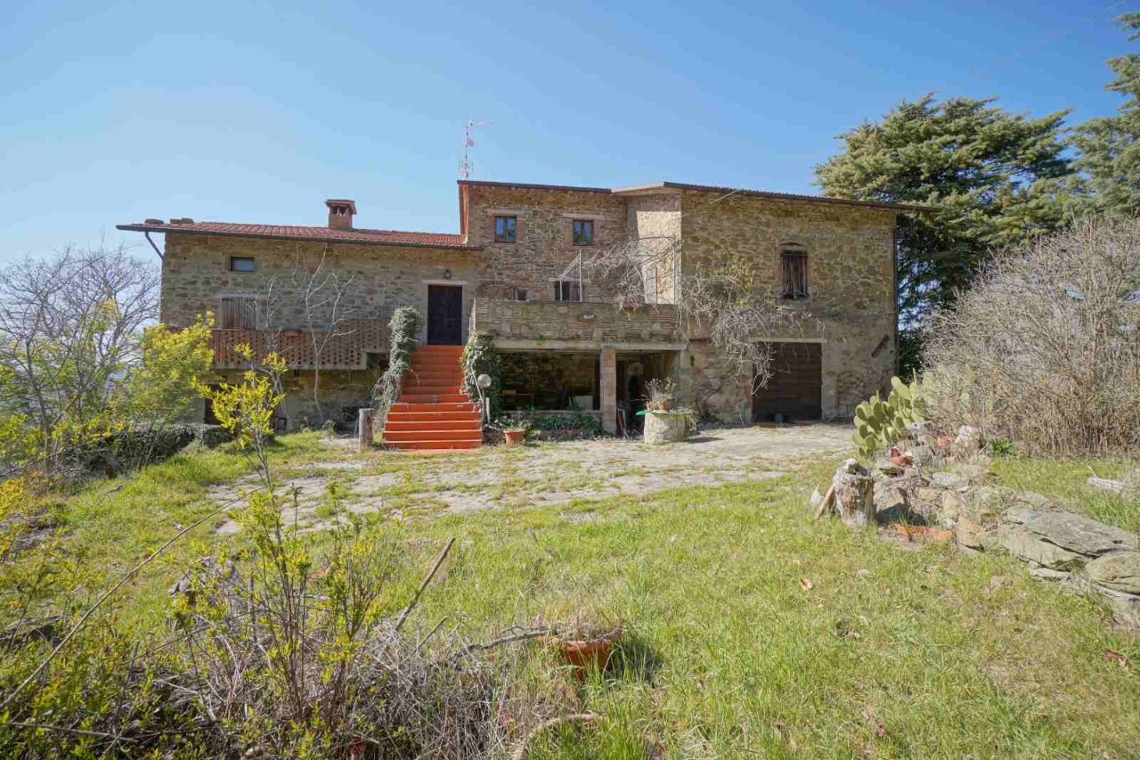 Villa bifamiliare in vendita a Umbertide