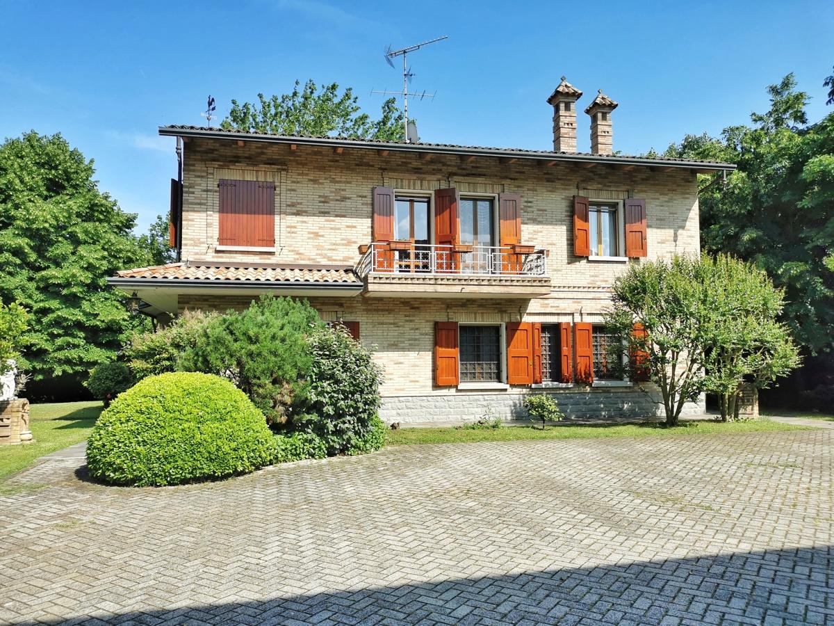 Villa in vendita a Malalbergo