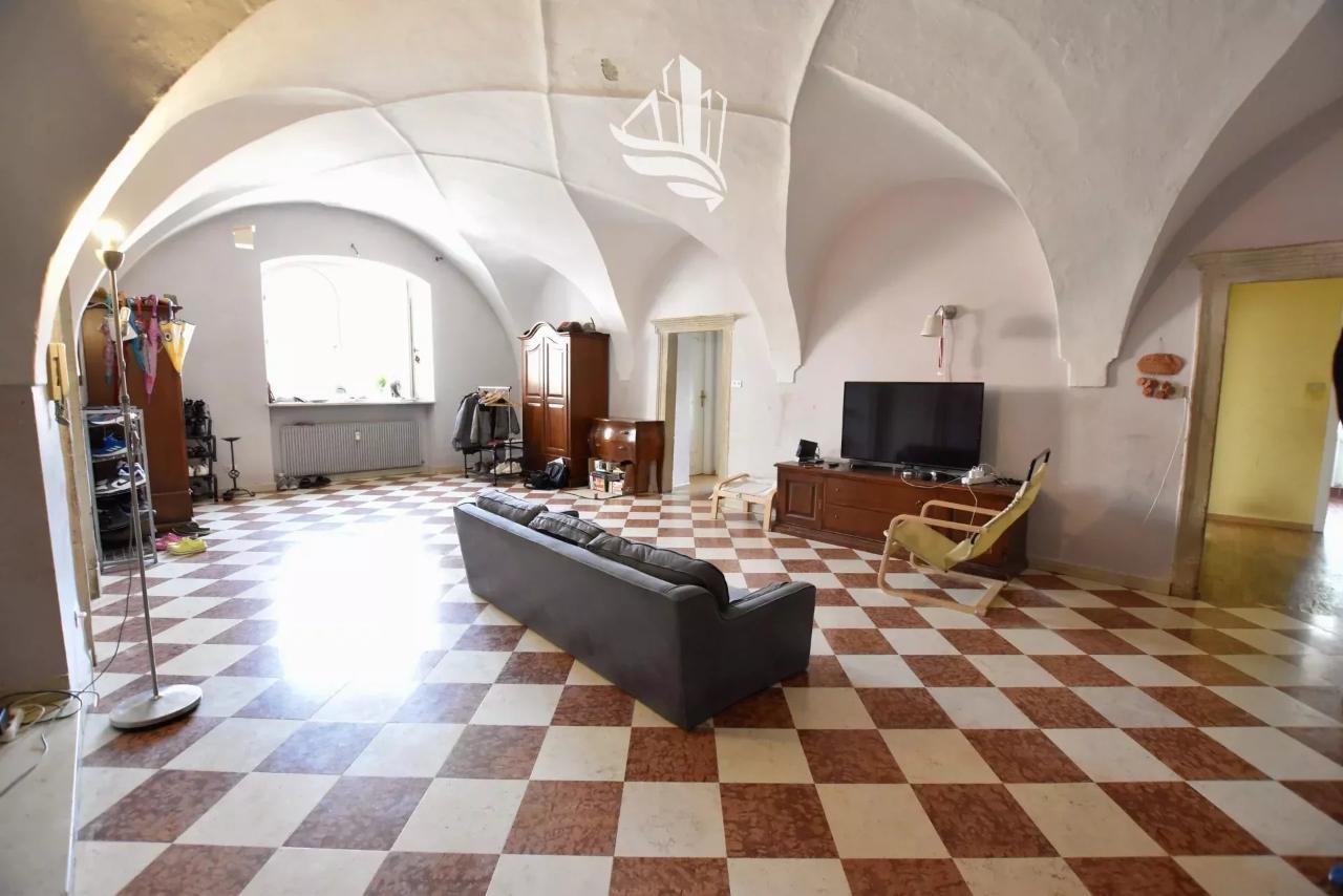 Appartamento in vendita a Appiano Sulla Strada Del Vino