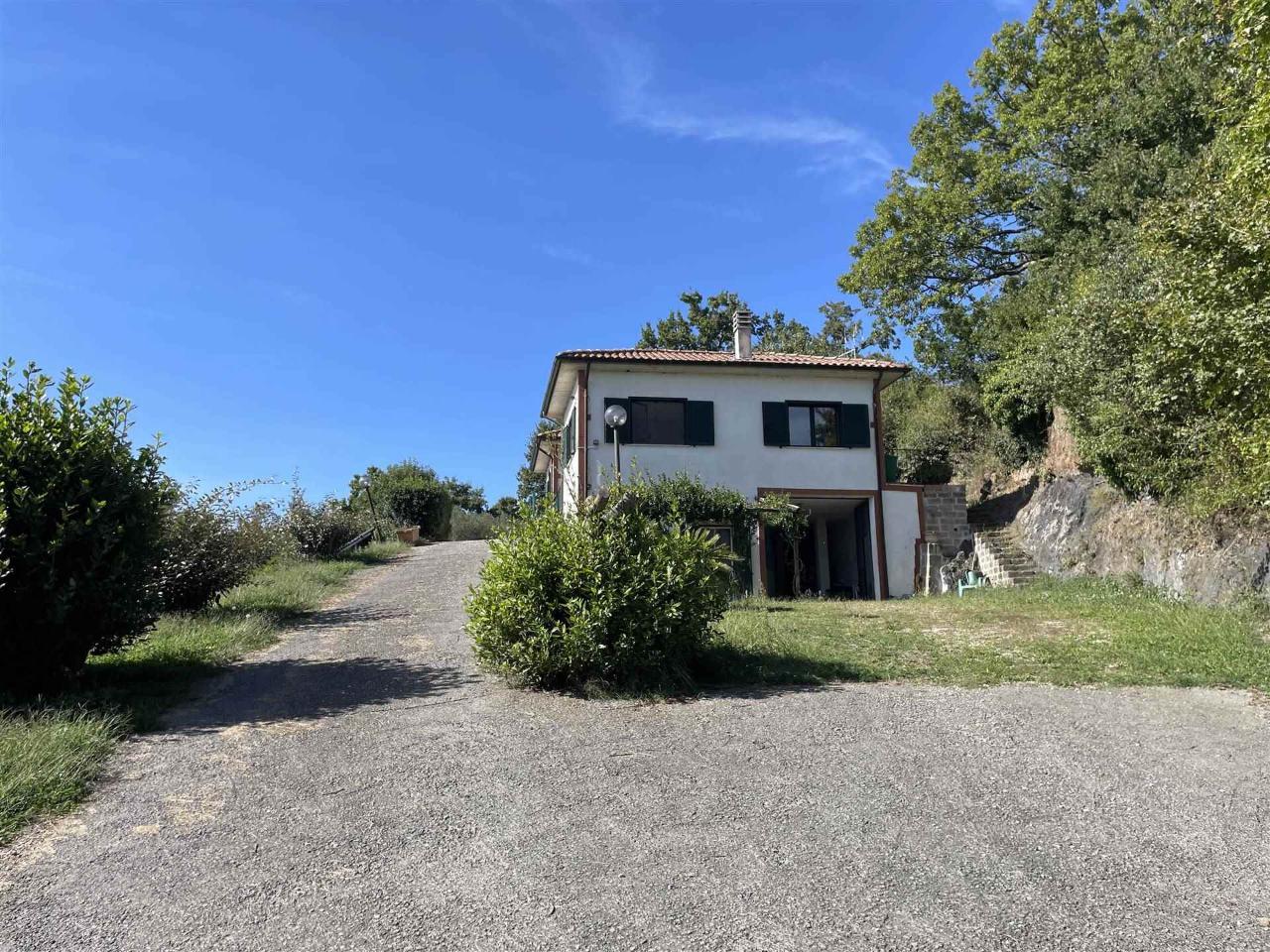 Villa in vendita a Gradoli