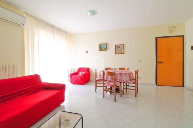 4-room flat in Via del Passatore 15, Atri - Photo 1