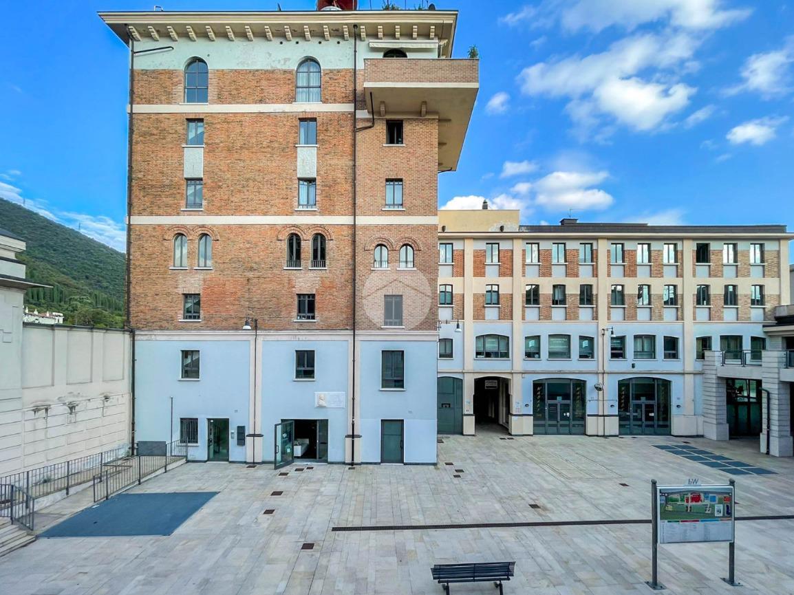 Ufficio in Borgo Pietro Wuhrer 89, Brescia, {3} - Foto 1