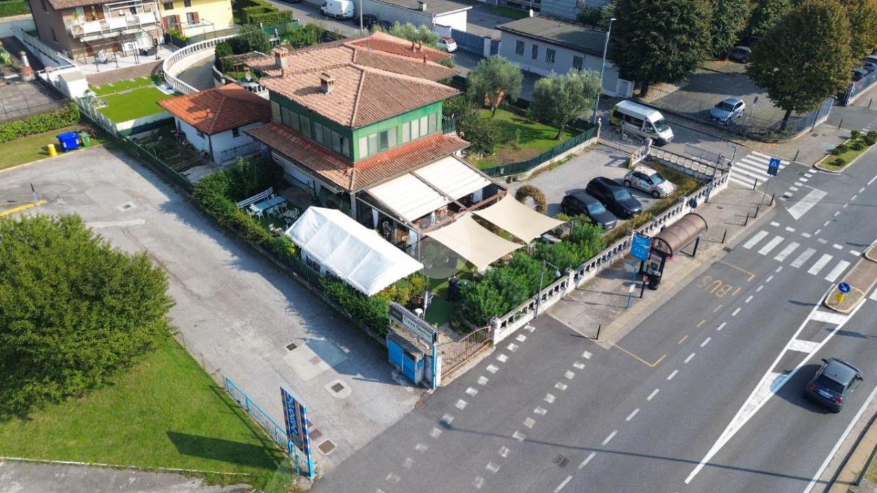 Negozio in Via S. Polo 167, Brescia, {3} - Foto 2
