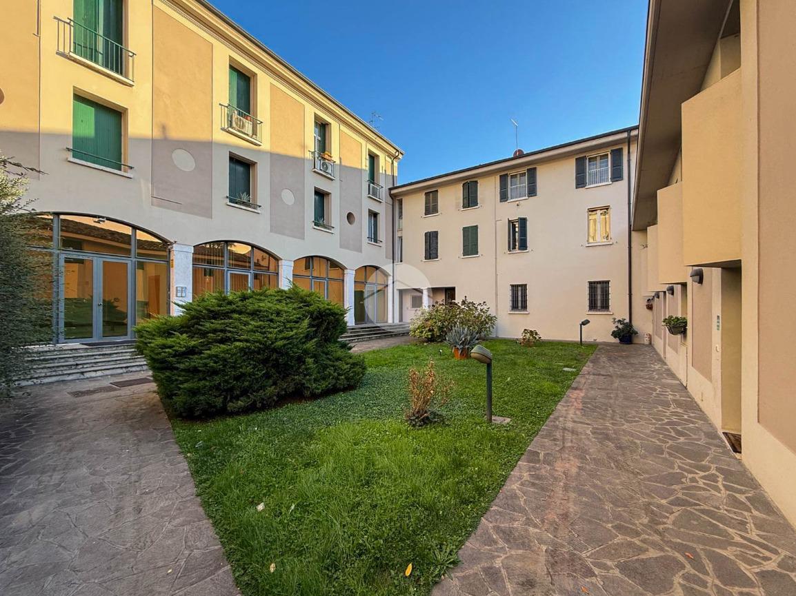 Ufficio in Via della Volta 94, Brescia, {3} - Foto 2
