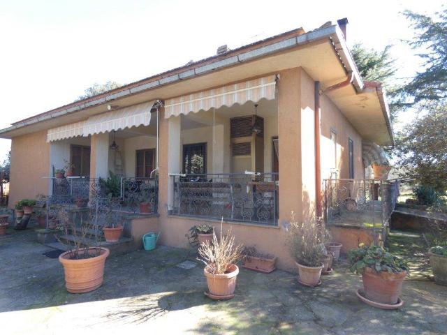 Villa in Strada Acquabianca, Viterbo - Foto 1