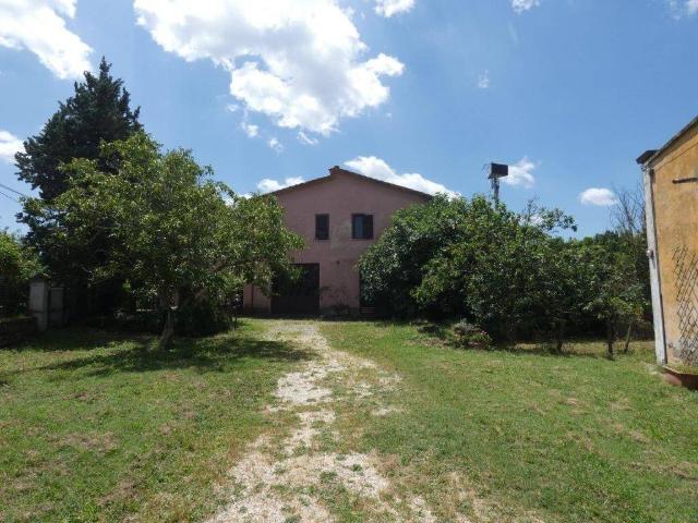 Mansion in Strada Tuscanese 55d, Viterbo - Photo 1