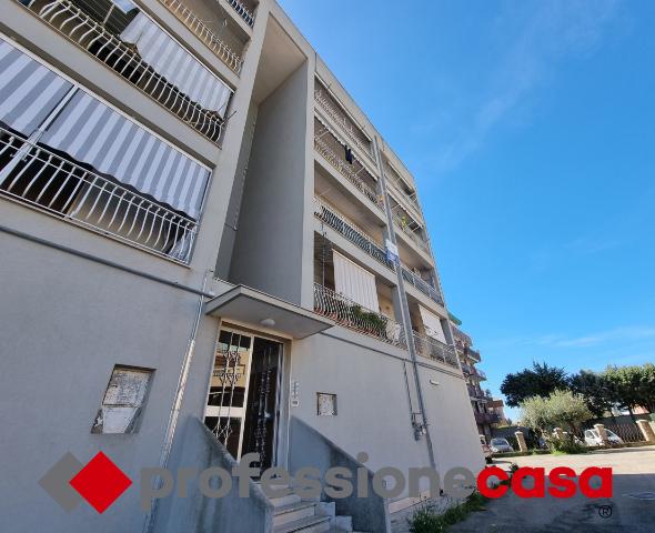 2-room flat in Via Filippo Juvarra 5, Taranto - Photo 1