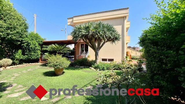 Mansion in Via Adriatico 53, Taranto - Photo 1