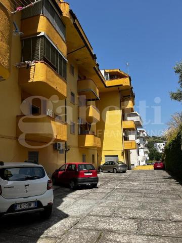 2-room flat in Via Tommaso Campanella  299, Scalea - Photo 1