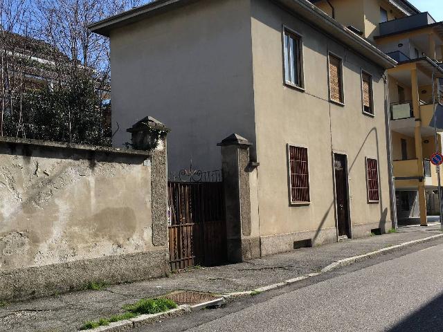 Villa in Via Marsala 36, Busto Arsizio - Foto 1