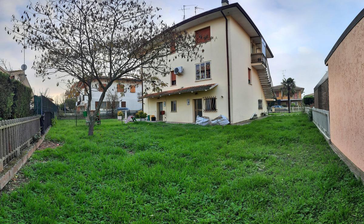 Villa a schiera in vendita a Ostellato