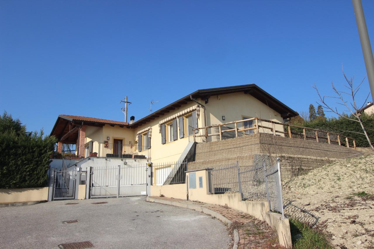 Villa in vendita a San Giorgio Monferrato