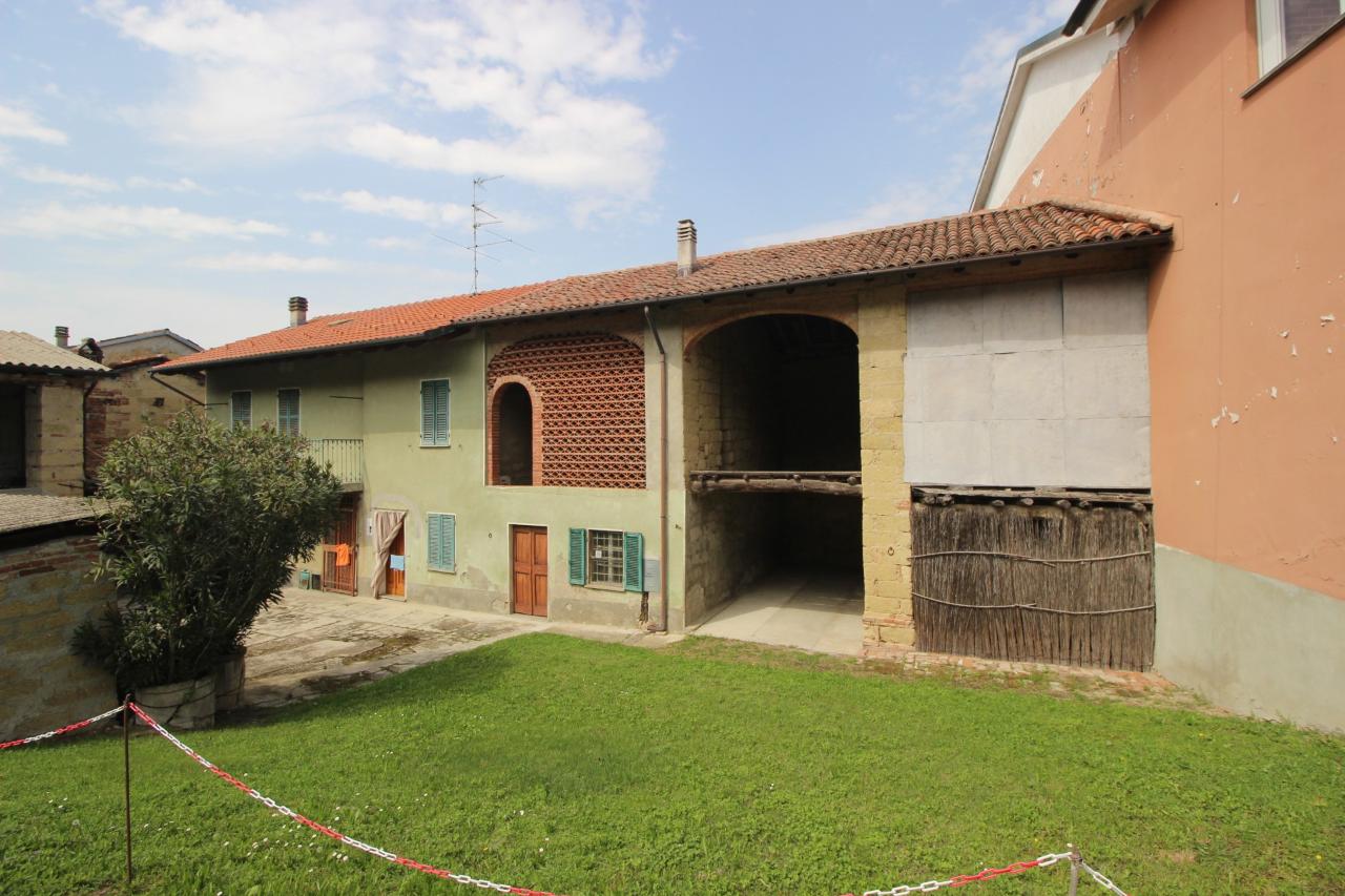 Villa in vendita a Conzano