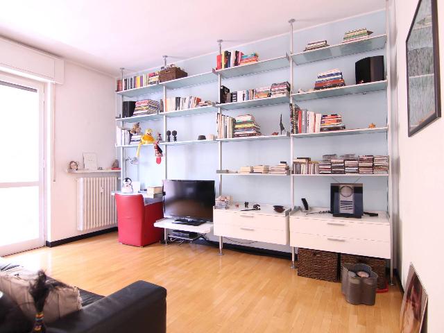 2-room flat in Via Emilia, Bernareggio - Photo 1