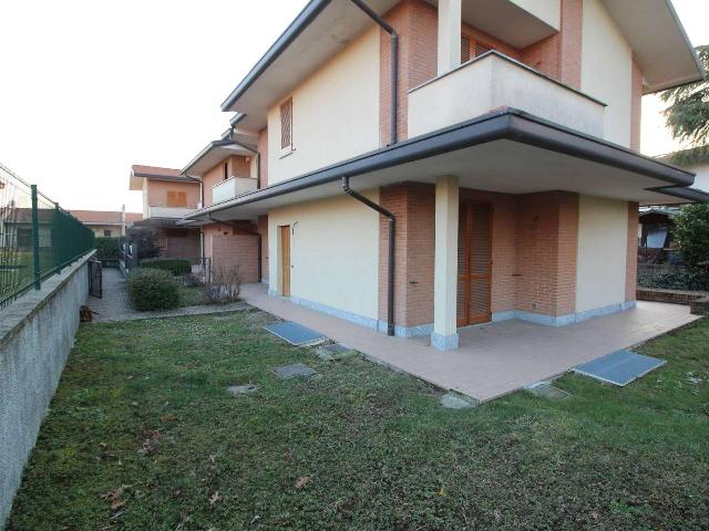 Mansion in Via Monte Nero, Vimercate - Photo 1